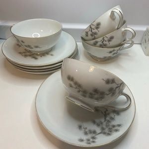 Fine China Japan Vintage PINEDALE Teacup and Saucer Set Of 5 Harmony House
